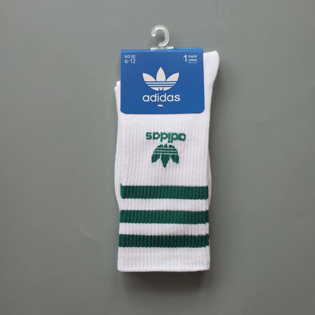Long socks available now 
One pack 10 pairs 
Good quality 
55 dhs🇦🇪🇦🇪

Zain138
♥️♥️♥️