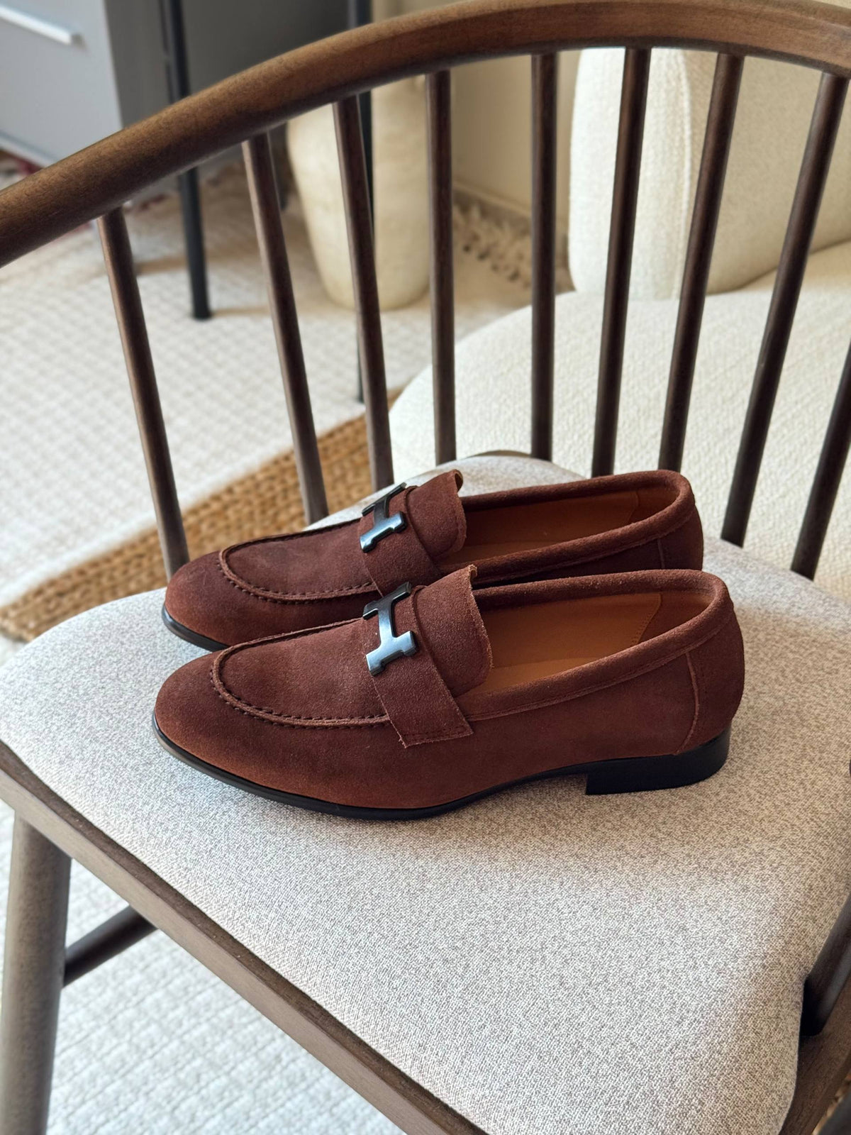 Hermes LOAFER 

VIP QUALITY 

SIZE: 40 TO 46 

630 dhs🇦🇪🇦🇪

Zain185
♥️♥️♥️