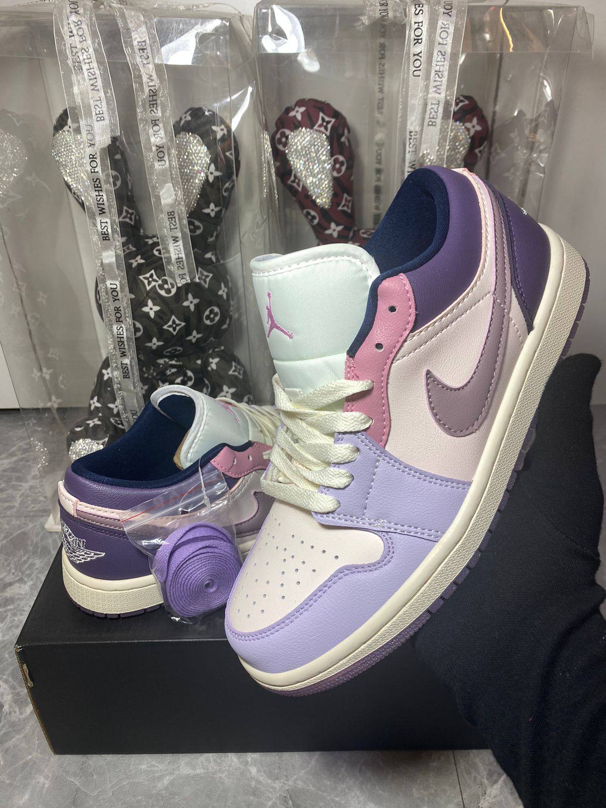 Air Jordan 1 Low "Pastel Plum" 💜🌸
36-41 AVAILABLE 🤩
210 dhs❣️

Zain242
♥️♥️♥️