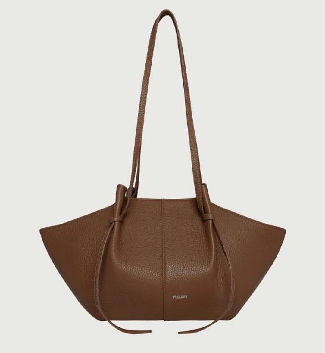 Polene
110 dhs✅
Size53cm 

Zain219
♥️♥️♥️