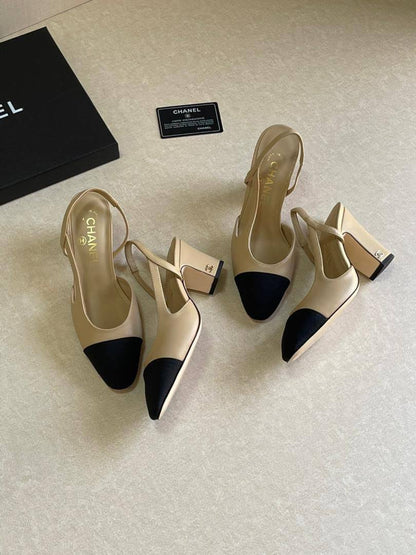 CHANEL 
SuperMaster Quality 💯
450 dhs🌺
Size:36-41💥

Zain171
♥️♥️♥️