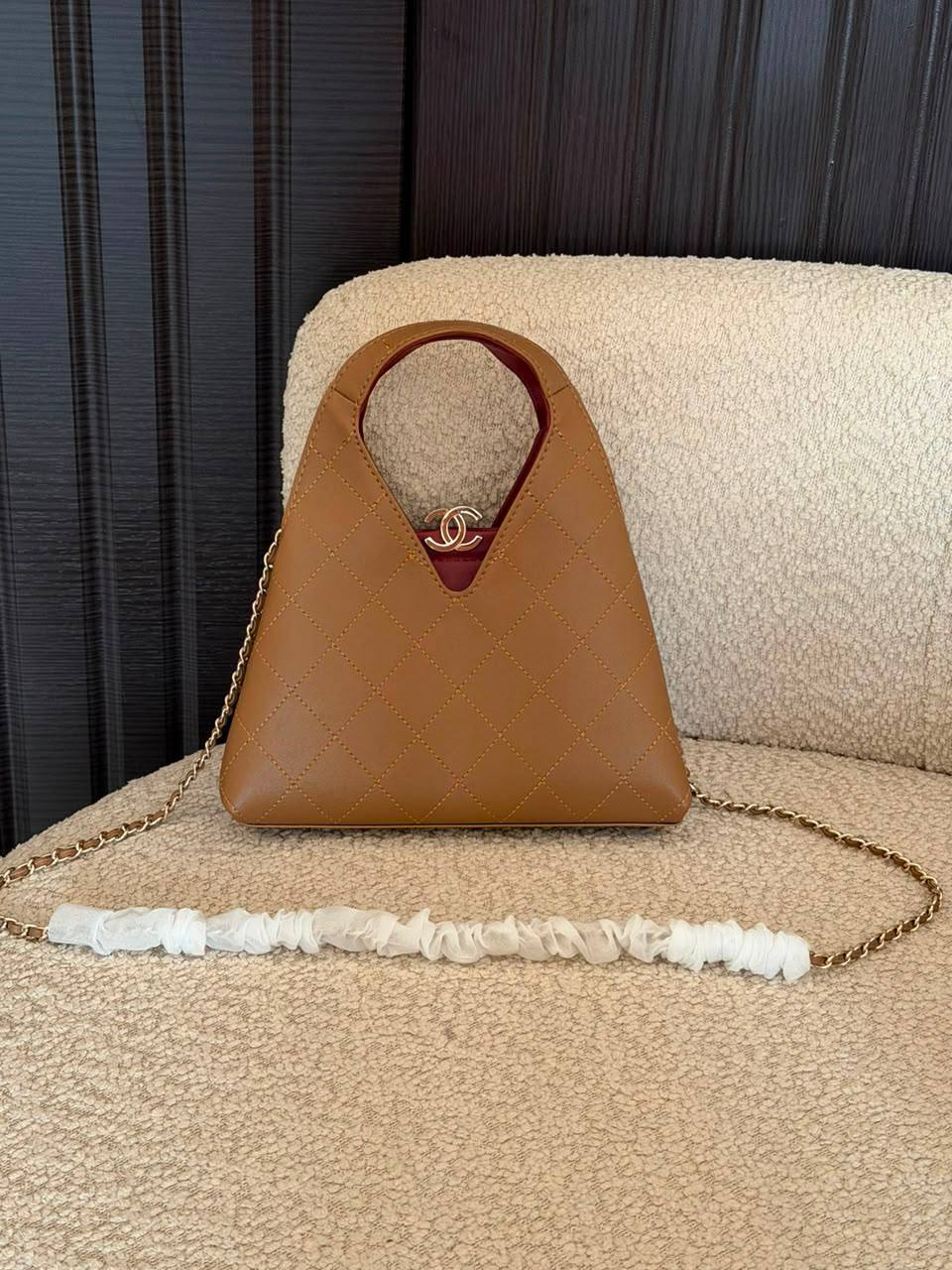 Chanel

270 dhs🇦🇪🇦🇪


Zain134
♥️♥️♥️