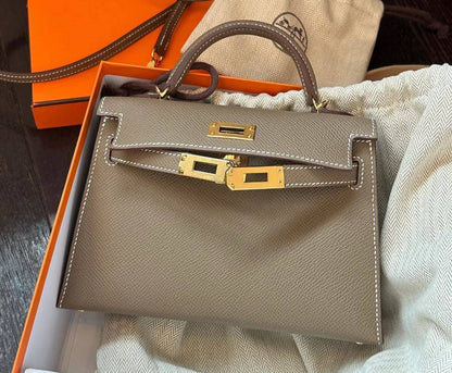 Hermes 
Master ❣️❣️❣️
310 dhs✅

Zain192
♥️♥️♥️