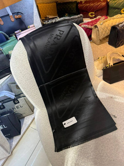 New
Cotton scarf 
45 dhs🪙🌨️

Zain93
♥️♥️♥️