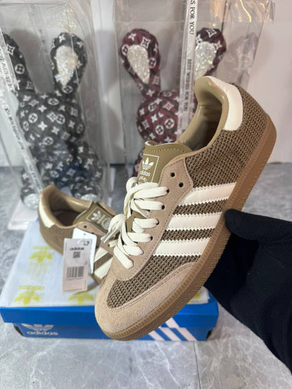 Adidas samba 
Now on Discount 🤩
160 dhs🇦🇪🇦🇪

Zain242
♥️♥️♥️