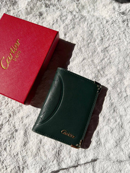 Cartier Wallet 
60 dhs💓

Zain33
♥️♥️♥️
