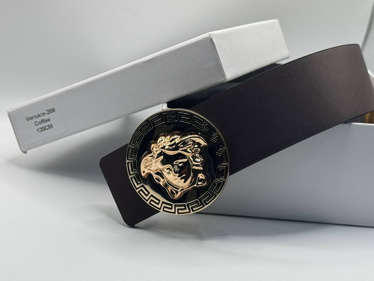 Belts
With box 
🎁🎁🎁

40 dhs✅

Zain93
♥️♥️♥️