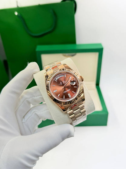 Rolex
Automatic  
master 
with  original  box  🎁
290 dhs✅

Zain85
♥️♥️♥️