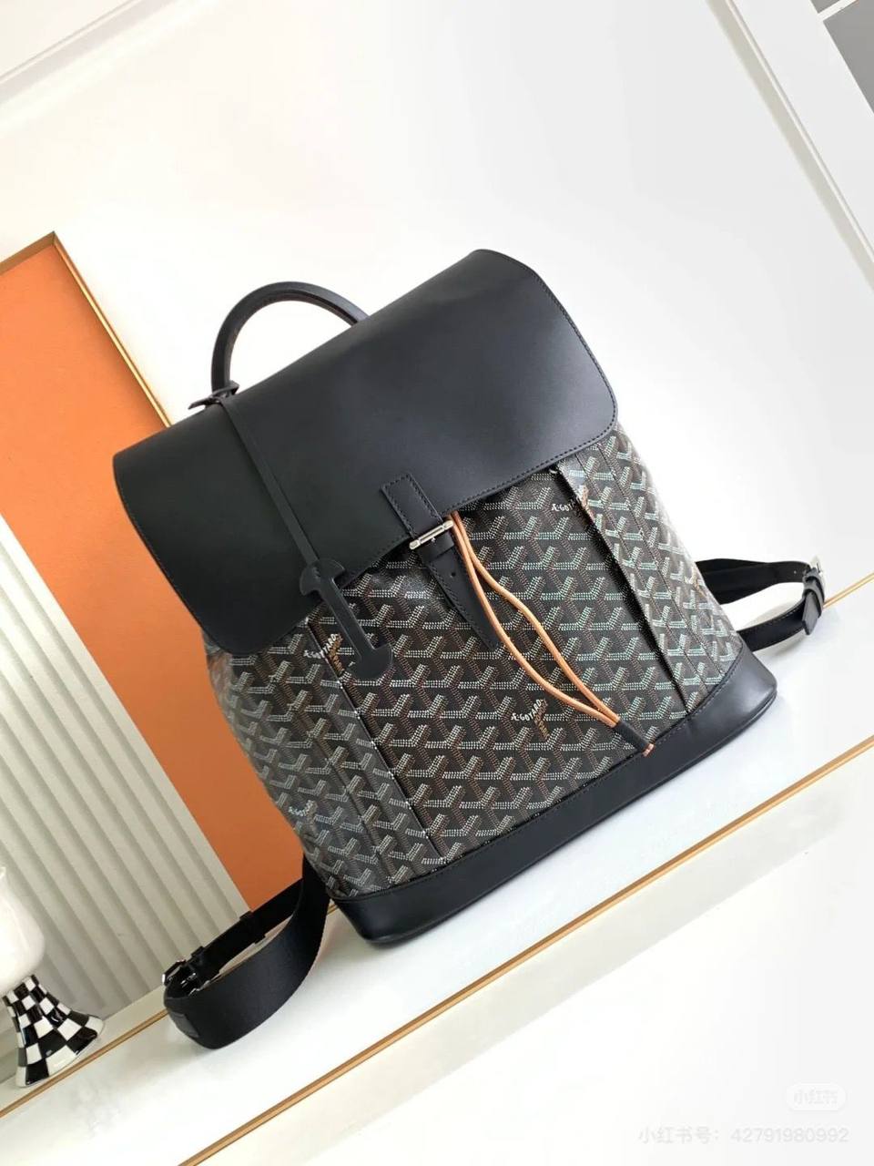 Goyard
High.   Quality  
450 dhs🪙🌨️

Zain131
♥️♥️♥️