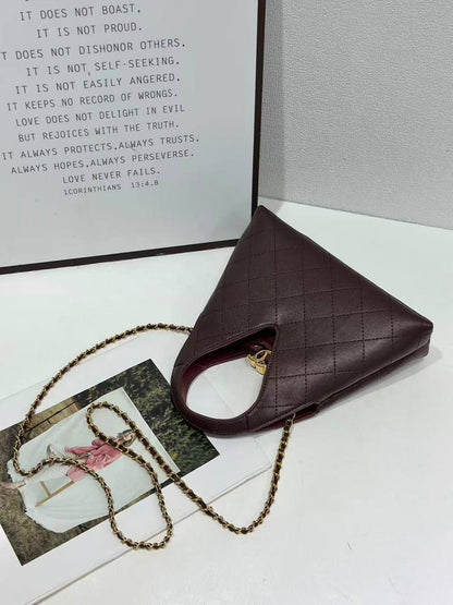 Chanel

140 dhs

Zain132
♥️♥️♥️