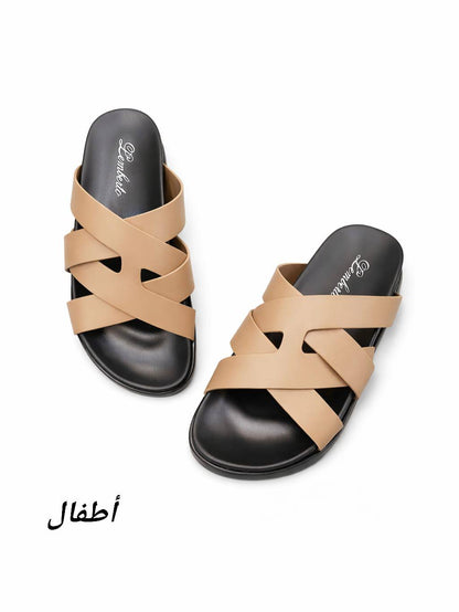 LEMBERTO SANDAL FOR KIDS*
100 dhs❣️

*SIZES : 31 to 36*

Zain58
♥️♥️♥️