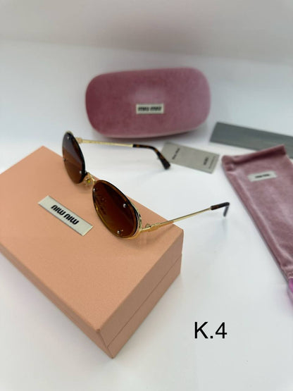 MIU MIU 
Sunglasses 🕶️ 
Copy one 💯
good quality 💯
With original boxes 🗃️ 

55 dhs 


Zain216