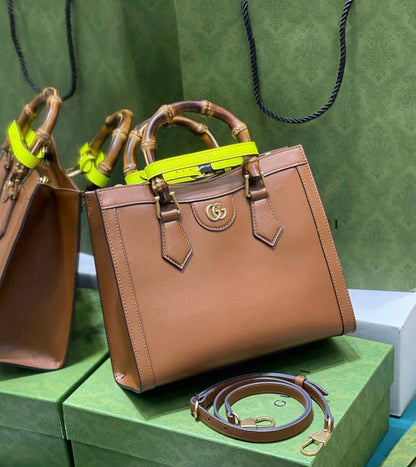 Gucci

115 dhs

Zain39

♥️♥️♥️