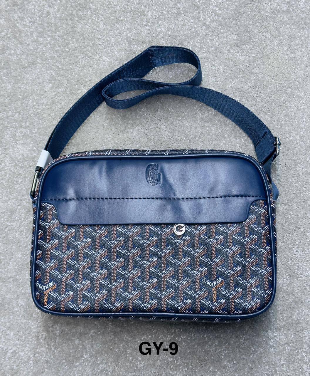 Bags
80 dhs✅

Zain182
♥️♥️♥️