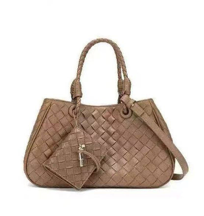 Bottega
⚡28cm
⚡without box
110 dhs💓

Zain118
♥️♥️♥️