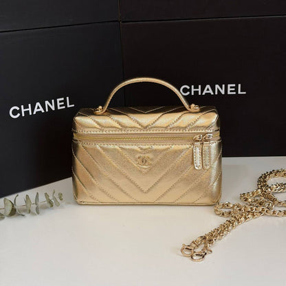 Chanel
Master🌺
240 dhs✅

Zain134
♥️♥️♥️
