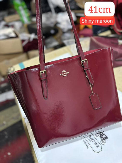 Coach
 41cm 
120 dhs💓

Zain168
♥️♥️♥️