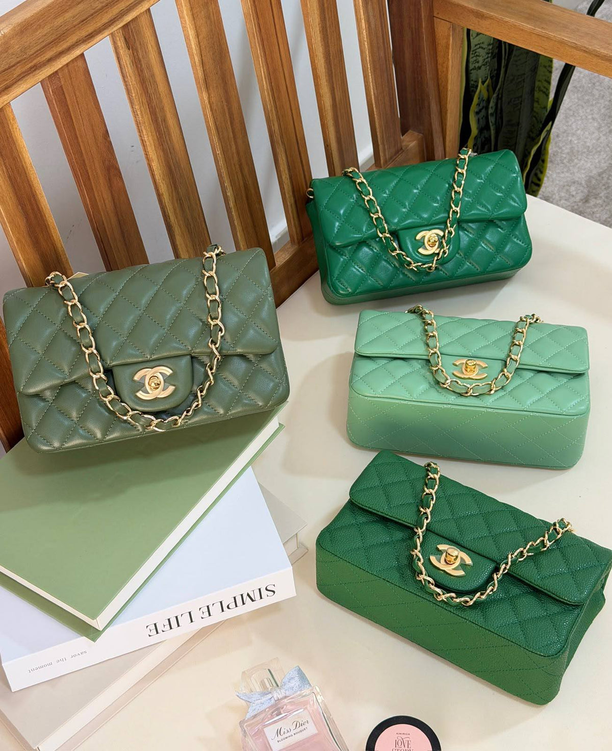CHANEL 💫
Super Master Quality ⚡️
Original Packing 🎁
Size 20CM📏

For Price 👇 WhatsApp✅
0568585901 
0507557372
0552275751 Owner Zain 👌


Zain321
♥️♥️♥️