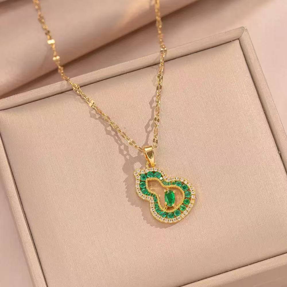 New Arrival Necklace 
Stainless Gold plated
30 dhs💛

Zain243
♥️♥️♥️