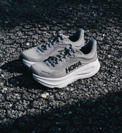 Hoka
Size 40-45⚡️
150 dhs🪙💕

Zain183
♥️♥️♥️