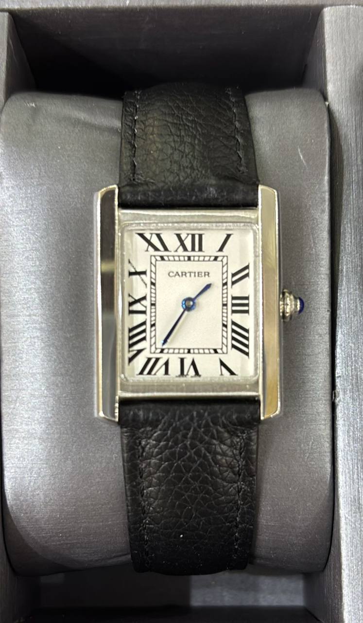 Cartier Master +++
370 dhs🪙💚
Top Quality

Zain108
♥️♥️♥️