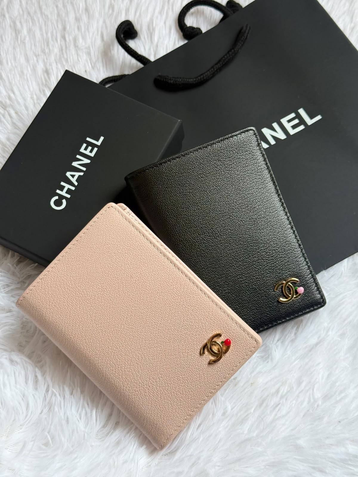 Chanel

Super Master

380 dhs🇦🇪🇦🇪

Zain275
♥️♥️♥️