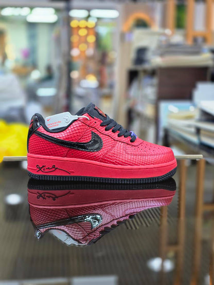 NIKE
Size 40 to  45 
105 dhs🇦🇪🇦🇪

Zain27
♥️♥️♥️