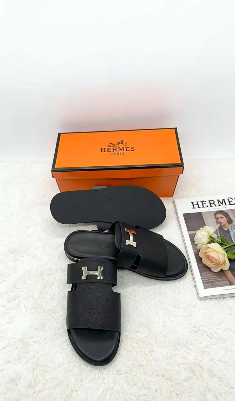 Hermes 
75 dhs✅
Sizes 40-45

Zain232
♥️♥️♥️