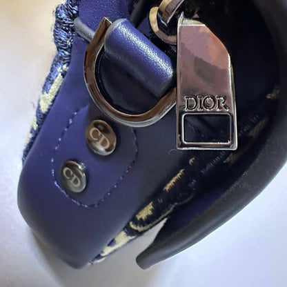 DIOR 

NEW CAME 
MINI SIZE 
UNISEX  
WITH BOX
95 dhs🇦🇪🇦🇪

Zain39
♥️♥️♥️