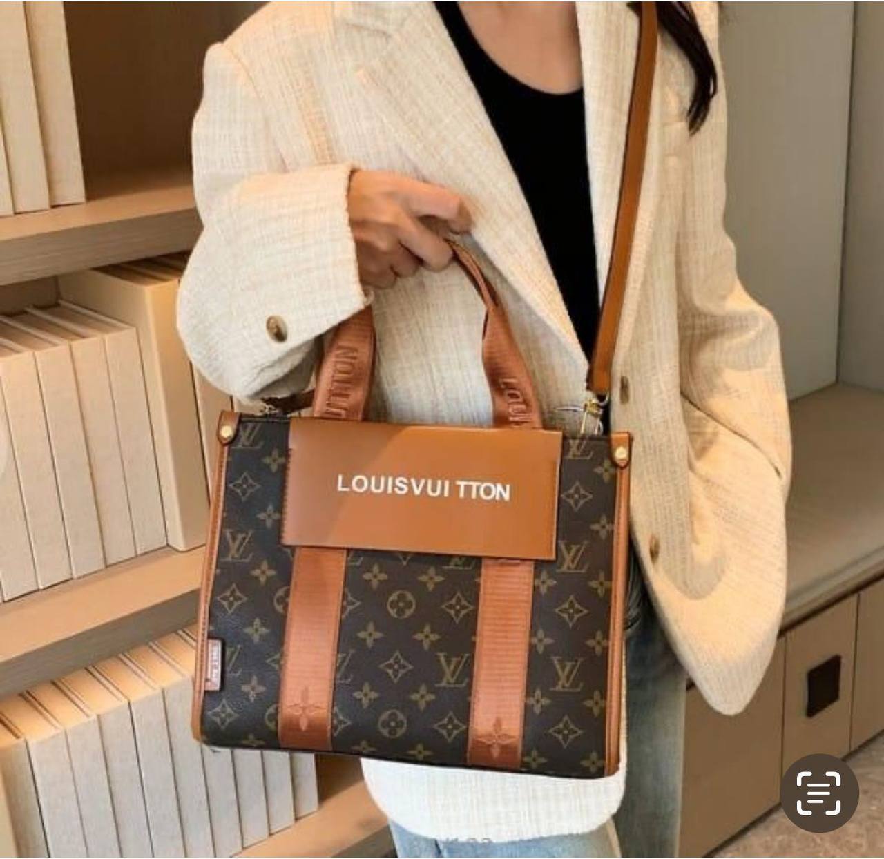 Fendi
75 dhs❤️
30 cm

Zain219
♥️♥️♥️
