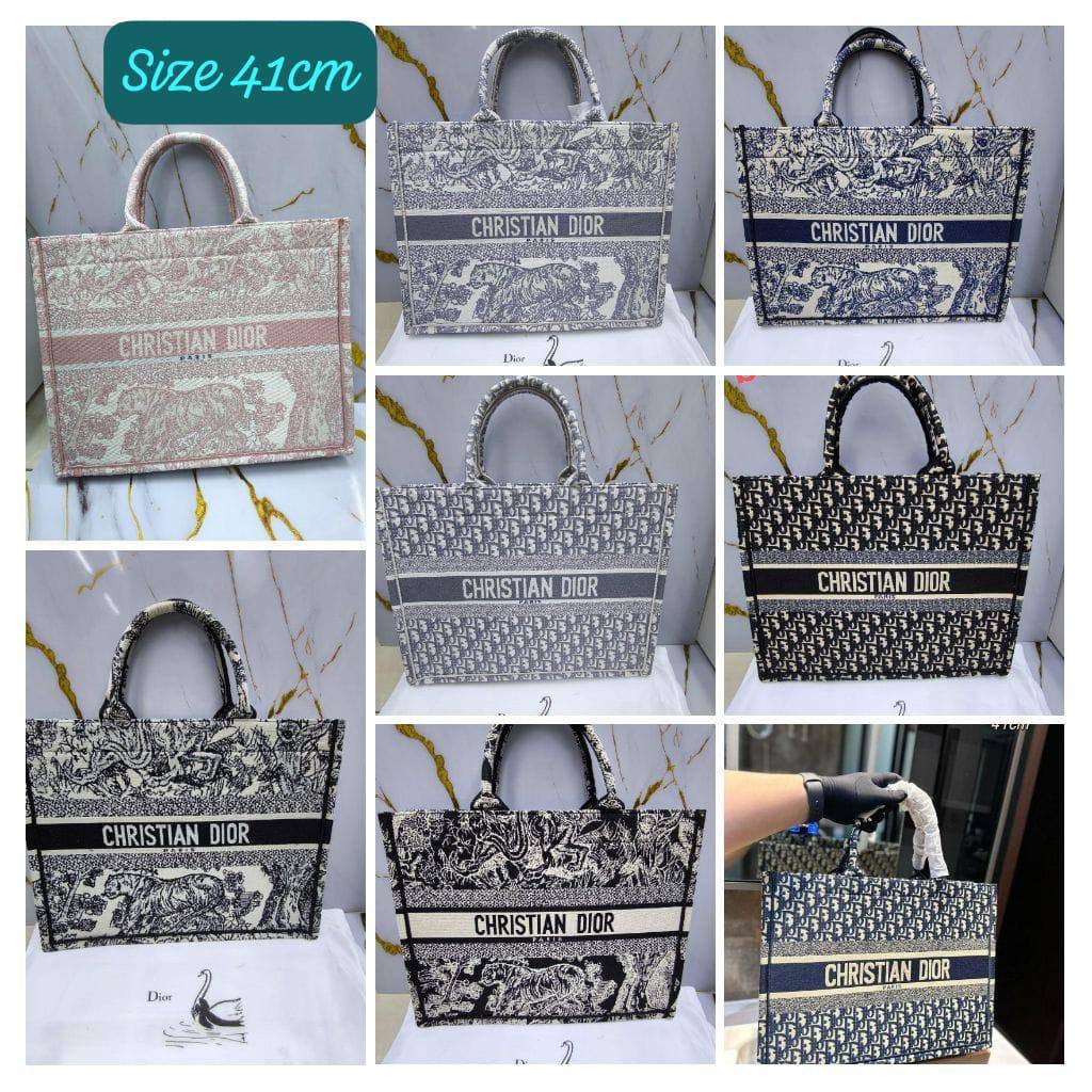 Dior

110 dhs✅

with box
🎁🎁🎁

Zain203
♥️♥️♥️