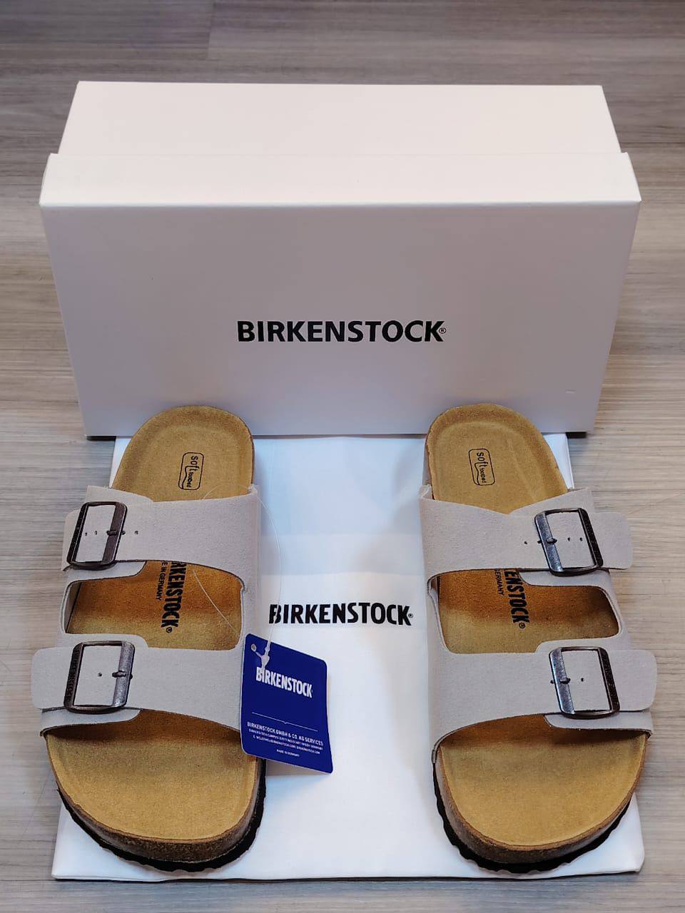 Birkenstock 
High Quality, New Arrived 
Size 40To 45
110 dhs🪙💕

Zain120
♥️♥️♥️