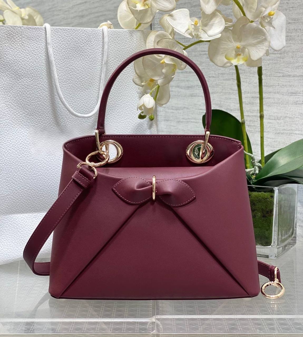 DIOR
GOOD QUALITY
110 dhs✅

Zain39
♥️♥️♥️