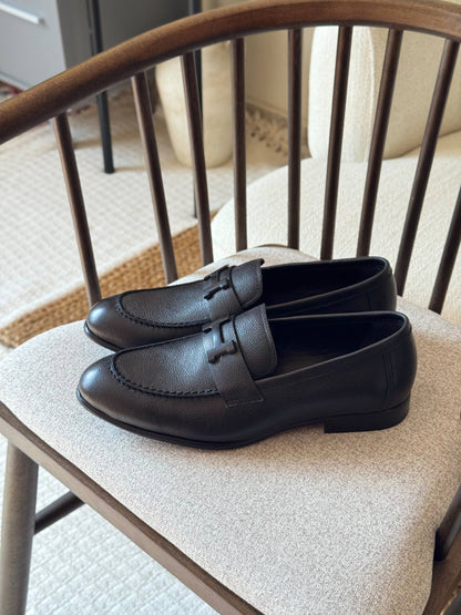 Hermes LOAFER 

VIP QUALITY 

SIZE: 40 TO 46 

630 dhs🇦🇪🇦🇪

Zain185
♥️♥️♥️