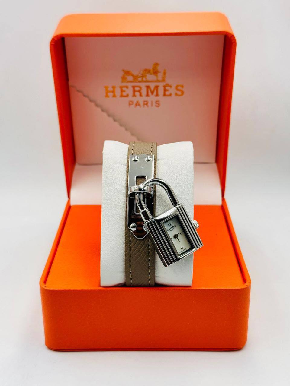 Hermes Ladies 
70 dhs✅

Zain08
♥️♥️♥️