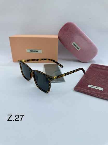 MIU MIU 
Sunglasses 💥
Copy 1️⃣ 
good quality 💯
With original boxes  🗃️ 
60 dhs✅

Zain216
♥️♥️♥️