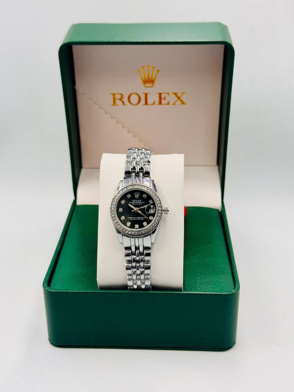 Rolex Small face

  55 dhs 

Zain08

♥️♥️♥️