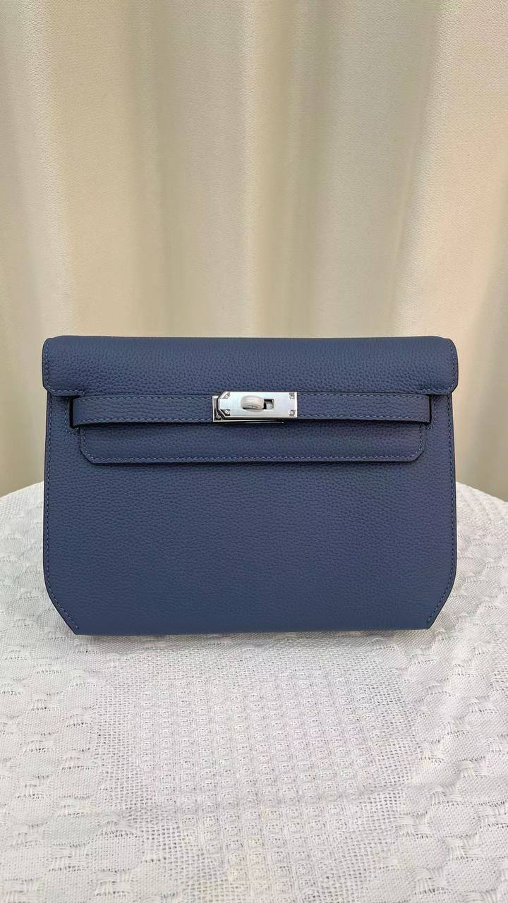 Hermes
Master Bags
For Price 👇 WTSP Text Zain 0568585901

Zain111
♥️♥️♥️