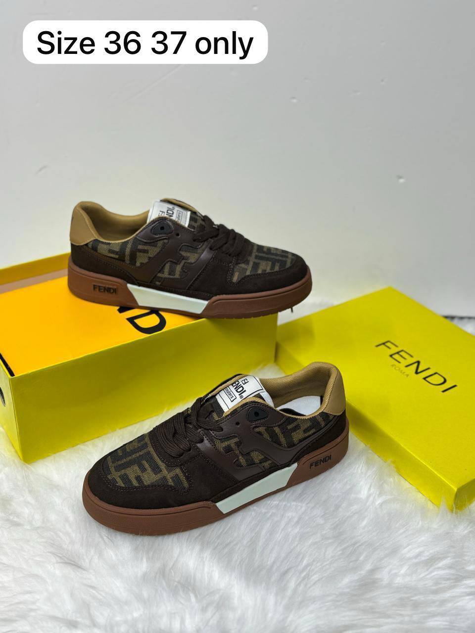 Fendi
( 𝐟𝐨𝐫 𝐰𝐨𝐦𝐚𝐧 𝐨𝐧𝐥𝐲 ) 
𝐇𝐢𝐠𝐡 𝐪𝐮𝐚𝐥𝐢𝐭𝐲 💯 
140 dhs✅

Zain86
♥️♥️♥️