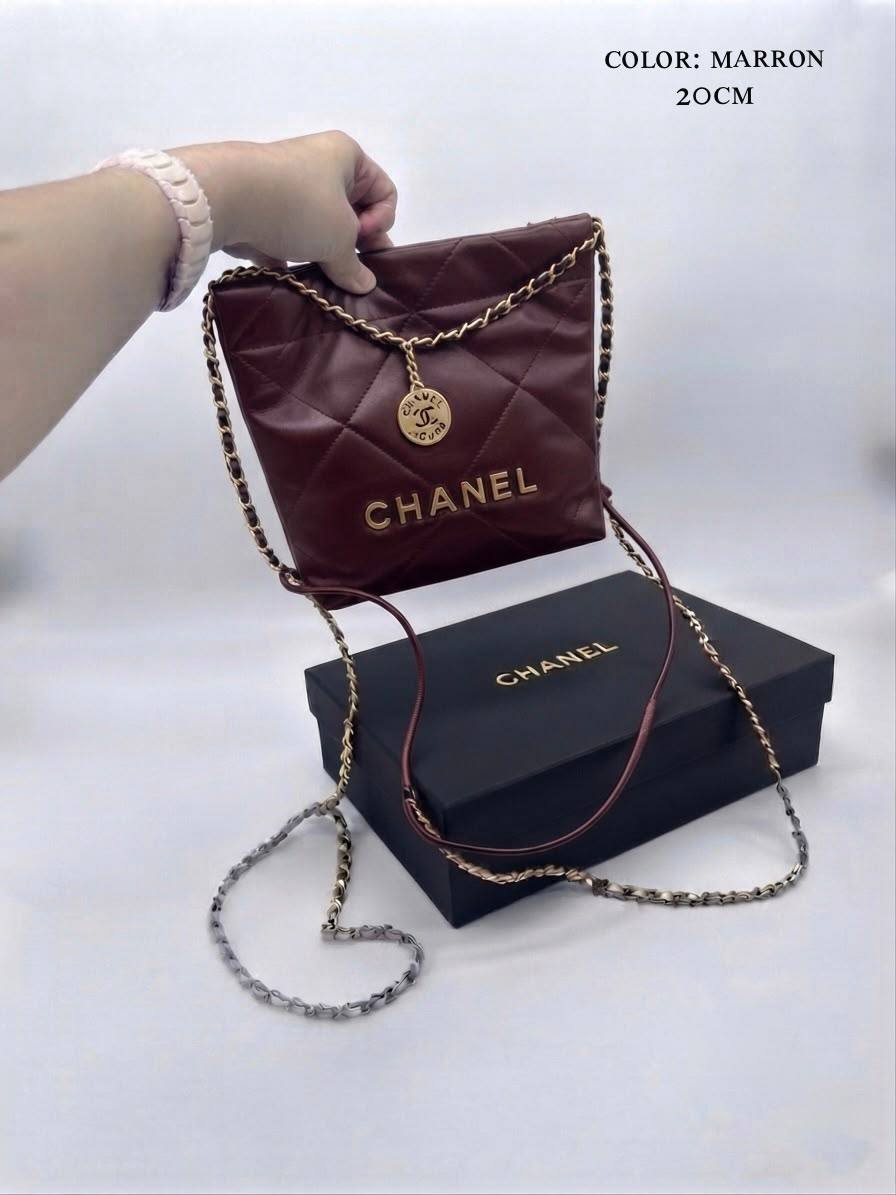 Chanel 22ʙᴀɢ sᴍᴀʟʟ
ʜᴀɴᴅʙᴀɢ/sʜᴏᴜʟᴅᴇʀ ᴄʜᴀɪɴ
ᴡɪᴛʜʙᴏx
ᴍᴇᴛᴀʟɪᴄ ᴄᴀʟғsᴋɪɴ 
sɪᴢᴇ:20ᴄᴍ
110 dhs🇦🇪🇦🇪

Zain56
♥️♥️♥️