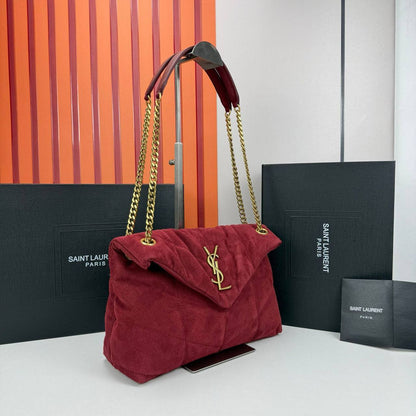 YSL 
suede Material🙋🏻💕
29cm🫶🏼 
350 dhs✅

Zain297
♥️♥️♥️
