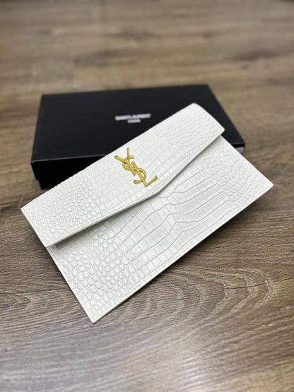 Ysl

240 dhs🇦🇪🇦🇪

Zain153
♥️♥️♥️