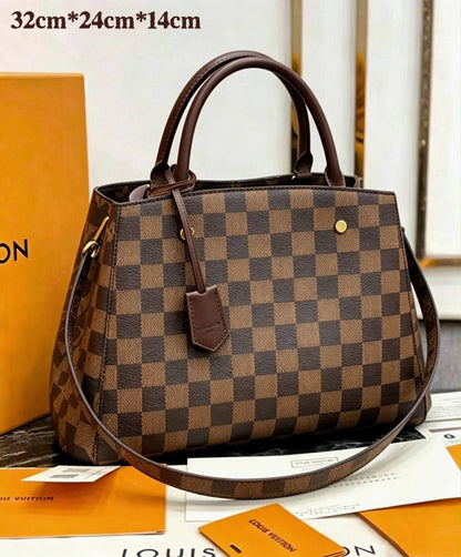 All offer 
Mixed bags

Good quality 
Most with box

100 dhs🇦🇪🇦🇪🇦🇪

Zain17
♥️♥️♥️
