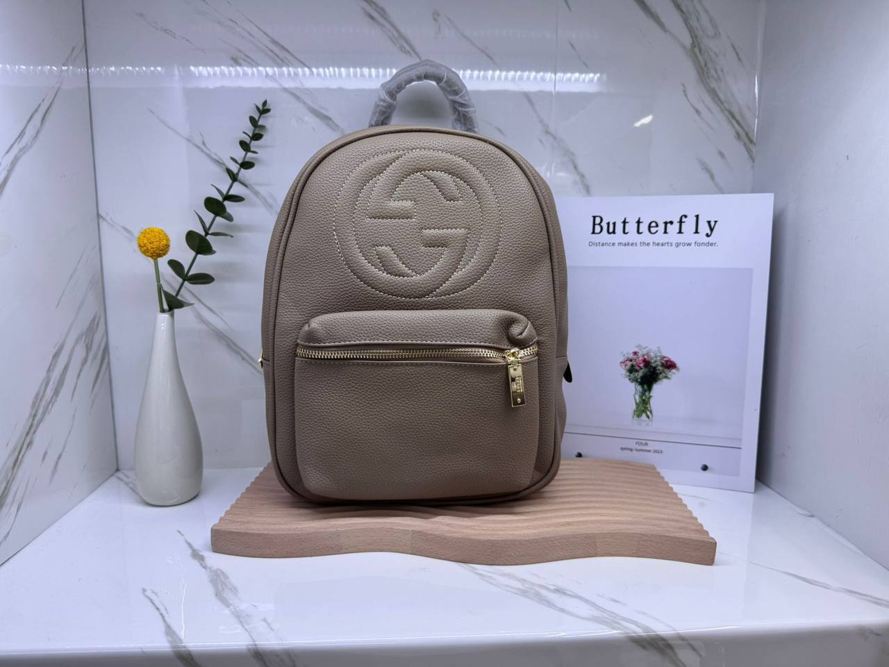 Gucci
Size :38×17×32  
110 dhs🪙🖤

Zain114
♥️♥️♥️