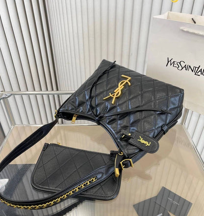 YSL 
 GOOD QUALITY 

WITH BOX 
🎁🎁🎁

95 dhs✅

Zain39
♥️♥️♥️
