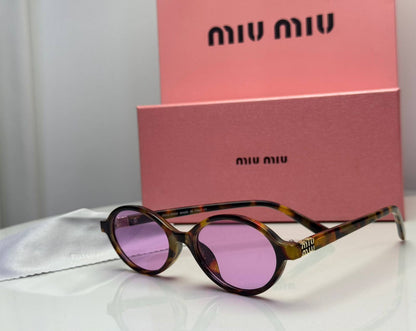 Miu Miu
Good quality 

65 dhs🇦🇪🇦🇪

Zain182
♥️♥️♥️