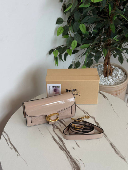 Coach
Best quality
Withbox
🎁🎁🎁

95 dhs🌺
size 21cm

Zain158
♥️♥️♥️