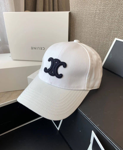 Celine Master Cap 
90 dhs❣️

Zain33
♥️♥️♥️