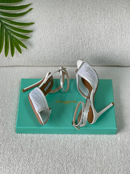 AQUAZZURA
SuperMaster Quality 💯
450 dhs🪙🌨️
Size: 36-41💥

Zain171
♥️♥️♥️