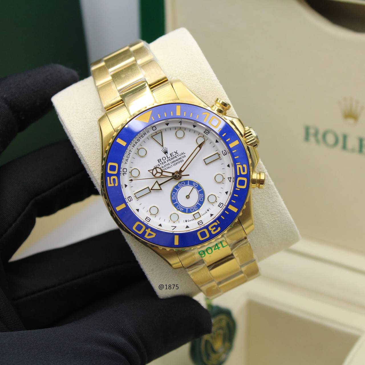 ROLEX MEN 

AUTO____ 280 DHS🇦🇪🇦🇪

Zain304
♥️♥️♥️